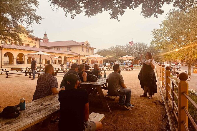 fort-worth-stockyards-all-ages-walking-ghost-tour