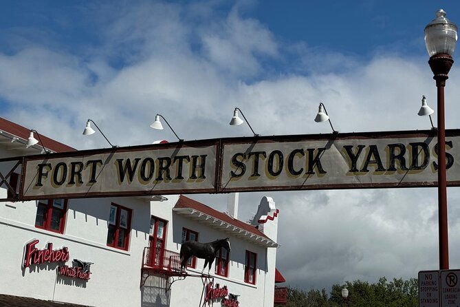fort-worth-stockyards-history-food-and-puzzle-tour-2