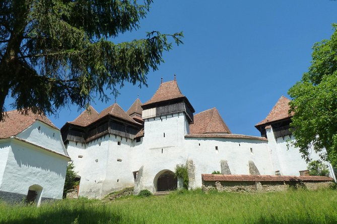 fortified-church-of-viscri-and-sighisoara-in-spanish-native-spanish-guide