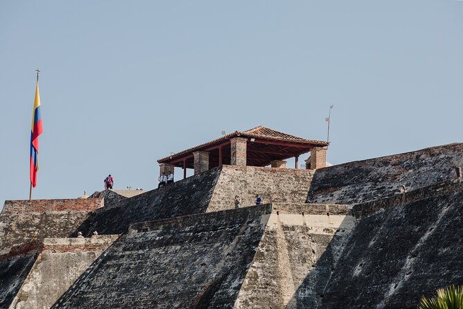 fortress-old-town-and-shopping-in-cartagena-only-for-cruisers