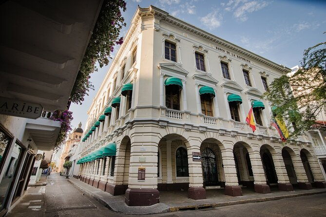 fortress-old-town-and-shopping-in-cartagena-only-for-cruisers