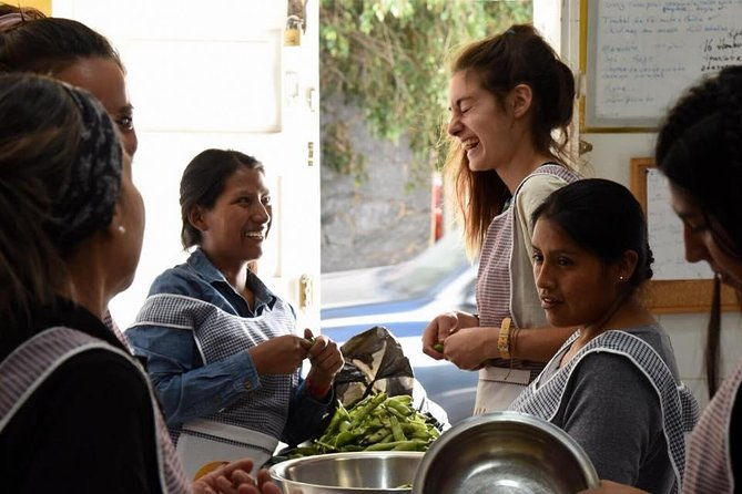 forward-woman-bolivian-cooking-workshops