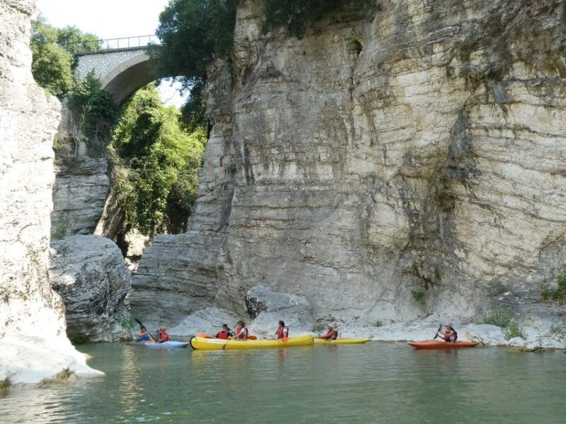 fossombrone-canoe-adventure-at-the-giants-potholes