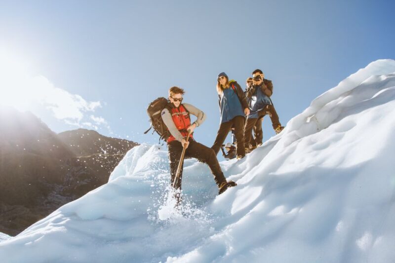 Fox Glacier: Up to 3 Hours Hike with Helicopter Transfer - Key Points