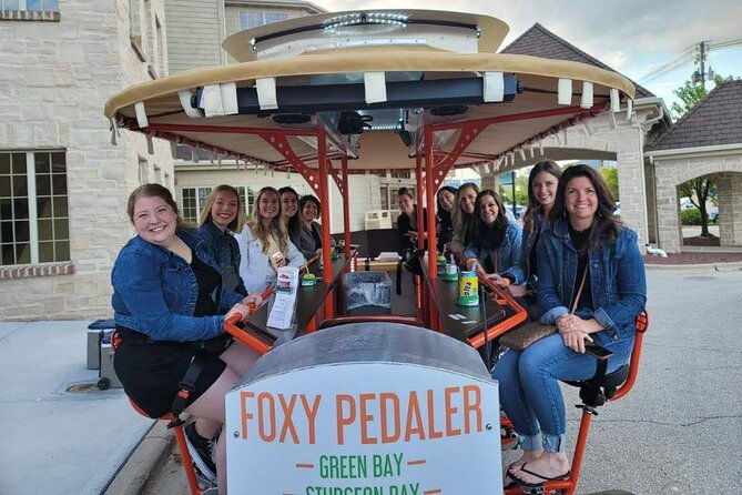 foxy-pedaler-sturgeon-bay-private-bike-tour
