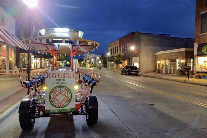 foxy-pedaler-sturgeon-bay-private-bike-tour