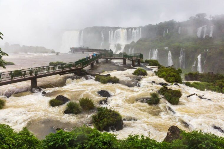 foz-do-iguacu-brazilian-side-of-the-falls