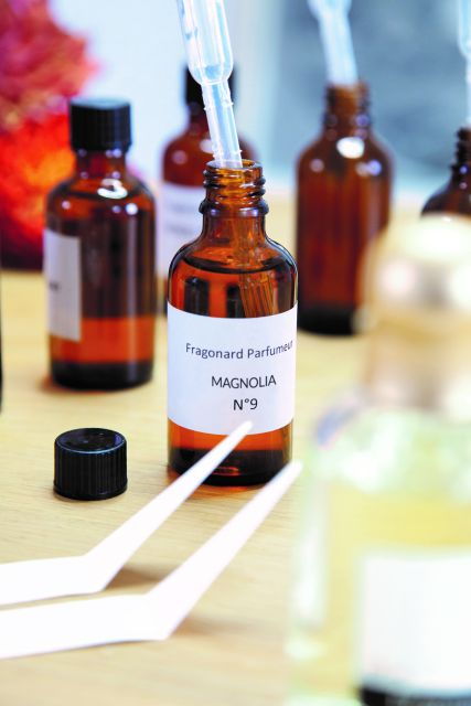 fragonard-paris-mini-perfume-workshop-in-chinese