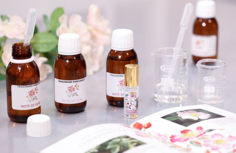 fragonard-paris-mini-perfume-workshop-only-in-spanish