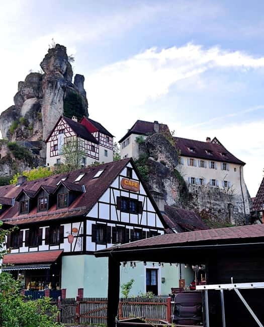 Franconian Switzerland: Pottenstein, Devil's Cave, Tüchersfeld, and Gößweinstein - The Grand Finale: Devils Cave and Pottenstein Castle
