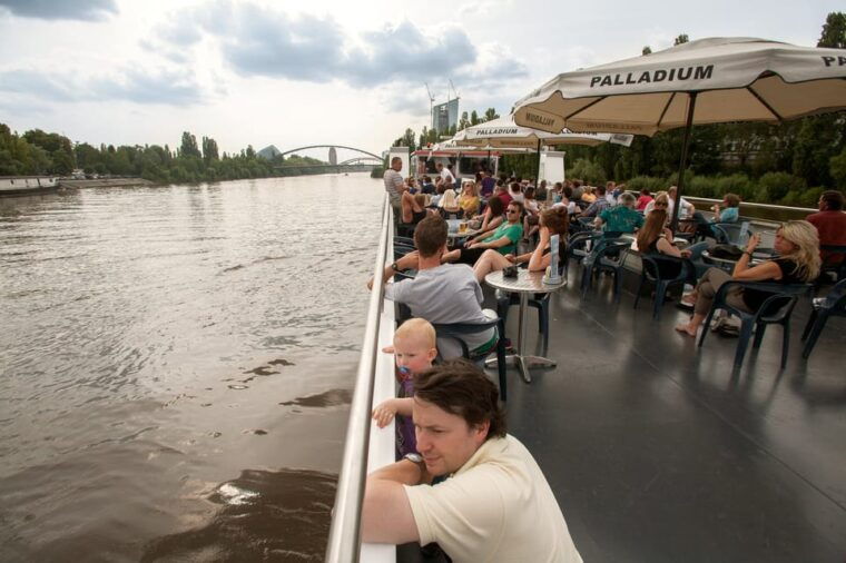 frankfurt-1-hour-panorama-boat-cruise-on-the-river-main