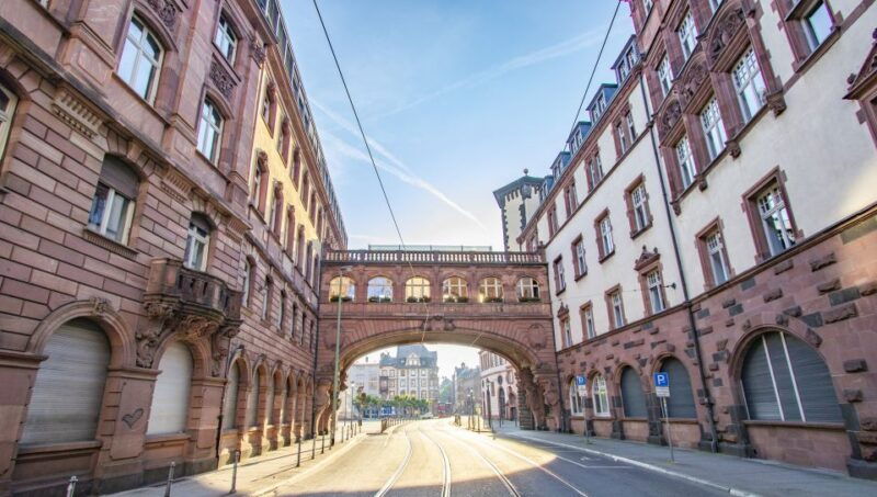 frankfurt-capture-the-most-photogenic-spots-with-a-local