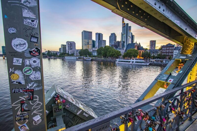 frankfurt-express-walk-with-a-local-in-60-minutes