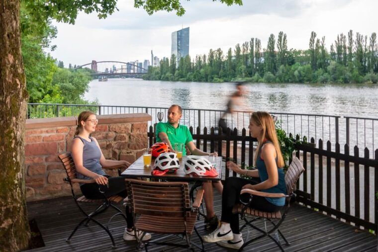 frankfurt-full-day-bicycle-or-e-bike-rental