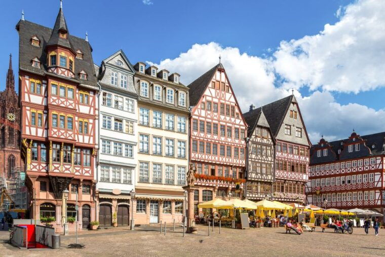 frankfurt-hop-on-hop-off-grand-or-express-bus-ticket