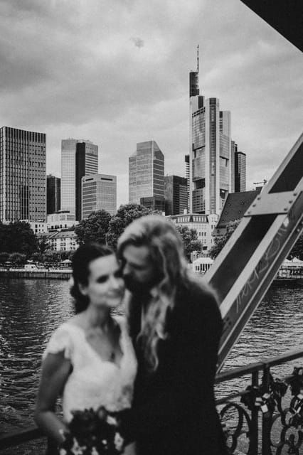 frankfurt-instagram-tour-with-a-private-photographer
