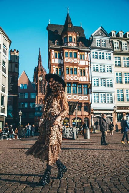 frankfurt-instagram-tour-with-a-private-photographer