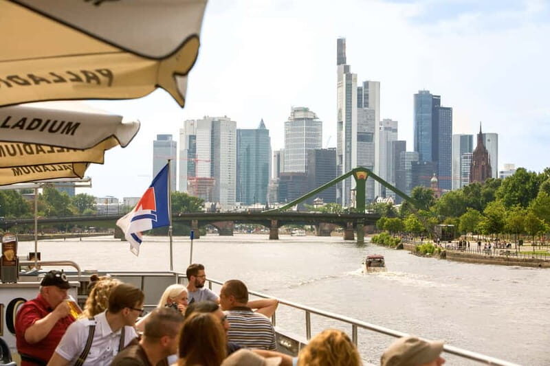 Frankfurt: Lounge Abendfahrt Frankfurt - FAQ