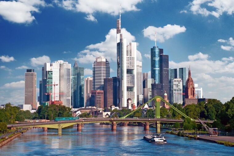 frankfurt-old-town-highlights-private-walking-tour-2