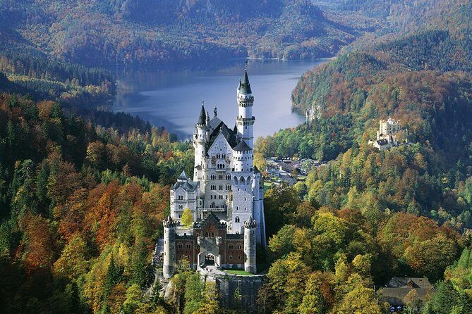 Frankfurt Super Saver: Neuschwanstein Castle and Rothenburg Day Trip - Who Should Consider This Tour?