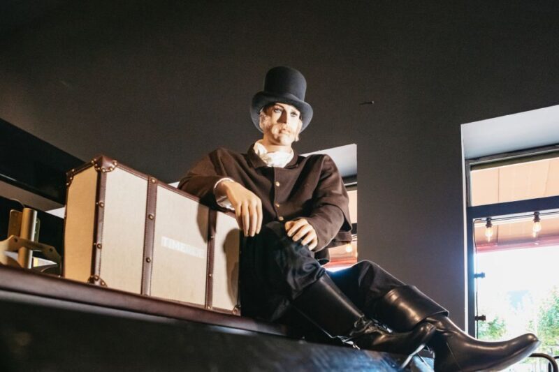 Frankfurt: Virtual Reality Time Travel Experience Ticket - Who Is It Best For? 