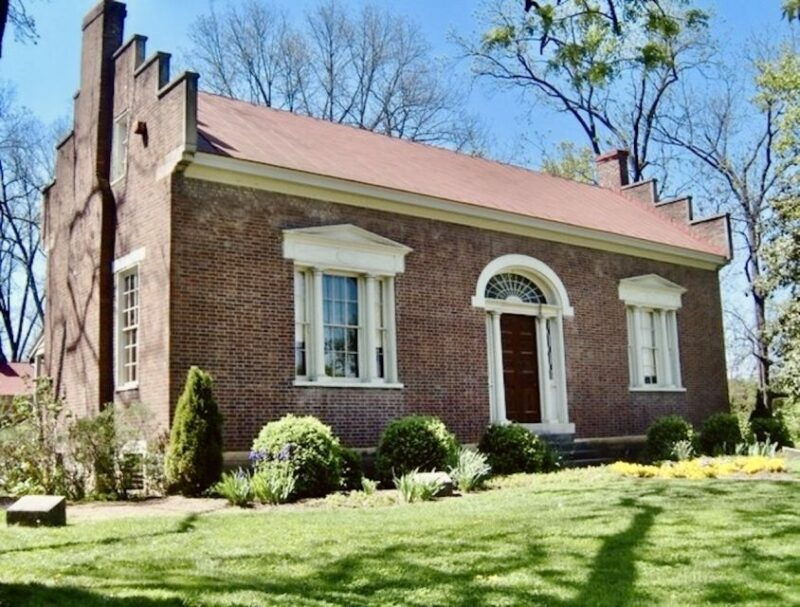 franklin-trolley-hop-on-and-hop-off-tour