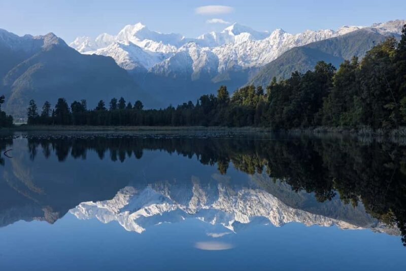 Franz Josef: to Wanaka Small Group 1 Way Tour with Lunch - Valley, Lakes, and the Wanaka Charm