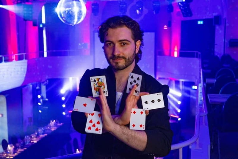Frauenbad Heidelberg: Magic Dinner with Chris Stark (DE & EN) - What to Expect from the Meal
