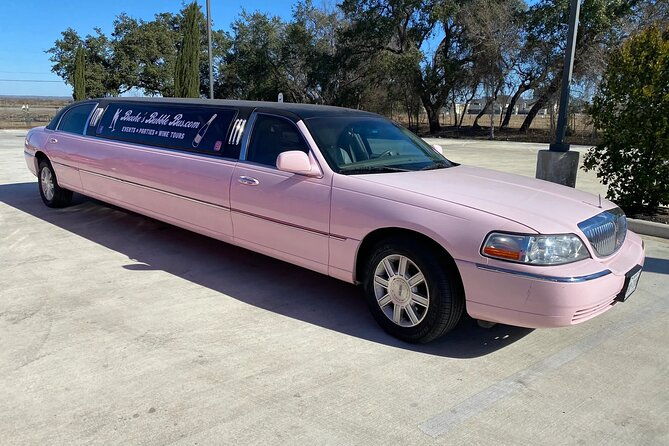fredericksburg-private-wine-tour-lincoln-limo-2