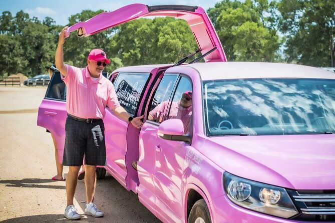 fredericksburg-private-wine-tour-volkswagen-limo
