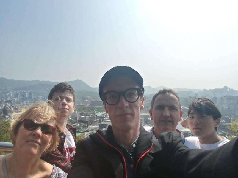 free-day-in-private-seoul-with-english-speaking-guide