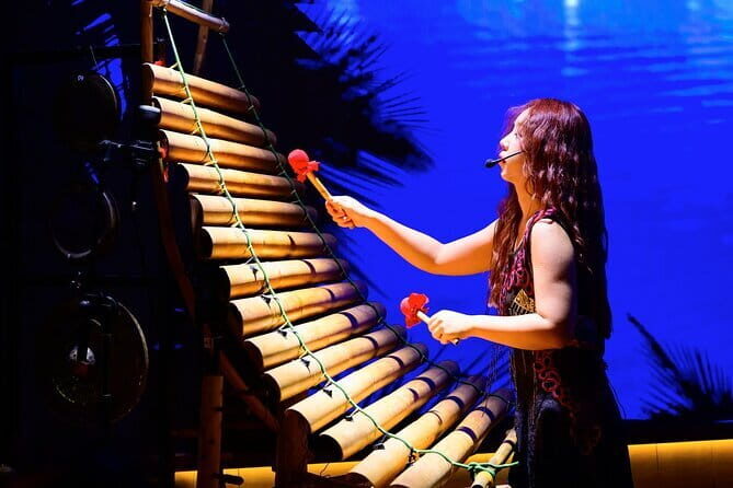 [Free E-sim] Saigon with Chao Show Night Walking Tour - Experience Review: [Free E-sim] Saigon with Chao Show Night Walking Tour