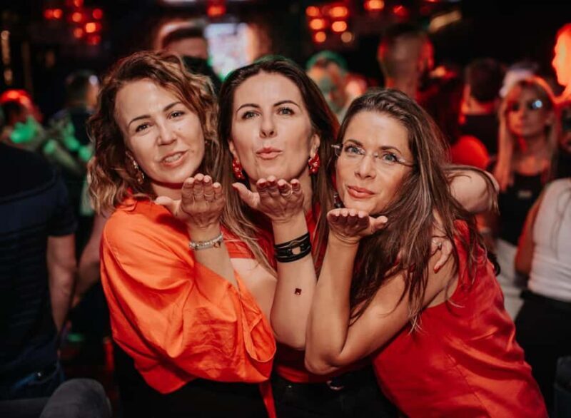 FREE pub Crawl with optional 1 hour open bar and 3 VIP clubs - Final thoughts