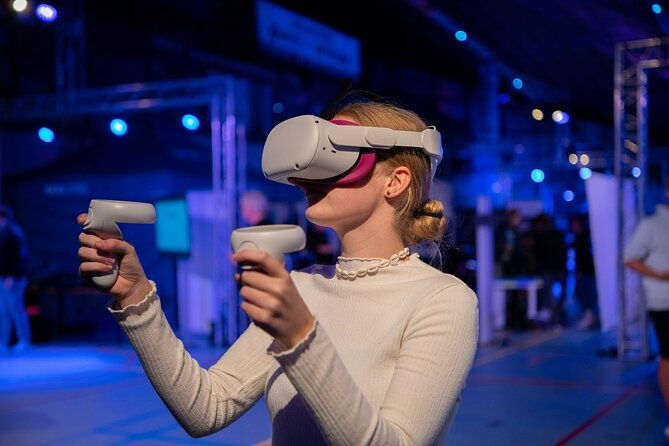 free-roam-vr-in-amsterdam-immerse-yourself-in-a-virtual-world