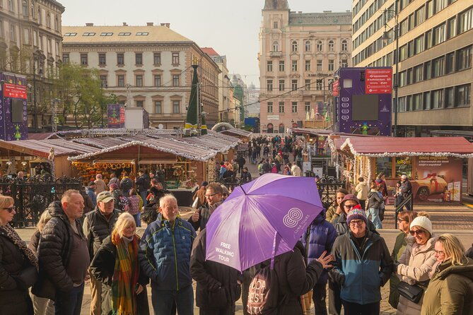 free-walking-tour-in-budapest-to-the-shoes-memorial