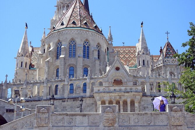 free-walking-tour-in-the-buda-castle-incl-fishermans-bastion