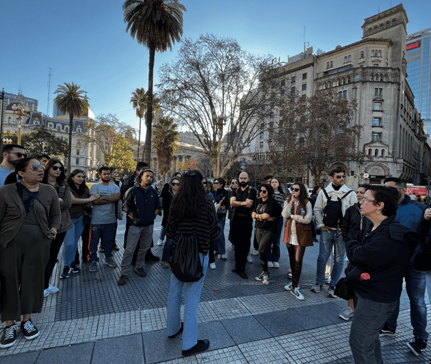 free-walking-tour-of-buenos-aires