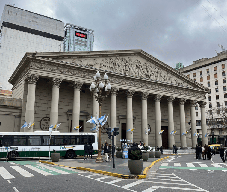 free-walking-tour-of-buenos-aires