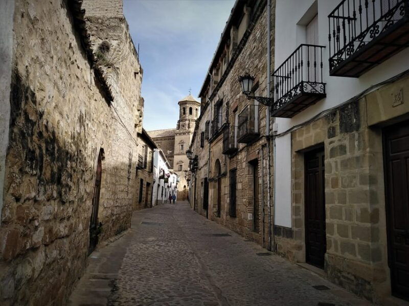 freetour-through-historic-baeza