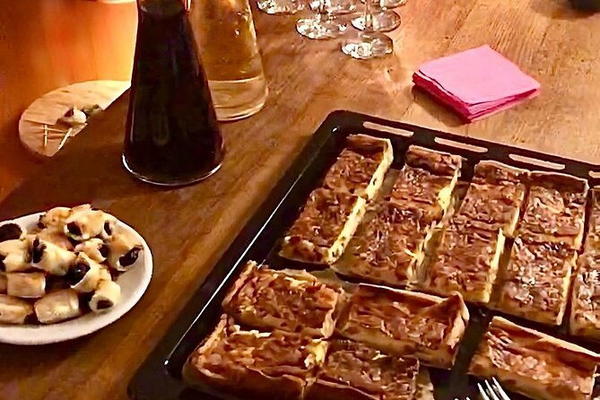 french-dinner-cabaret-show-in-artists-home