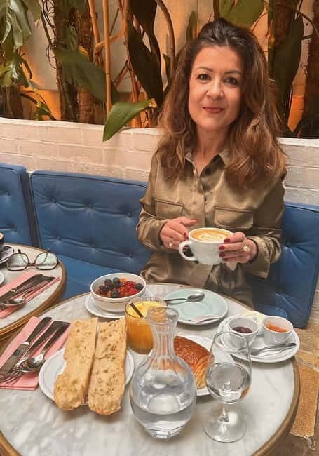 French lessons over a typical breakfast at the foot of Montmartre - An Overview of the Experience