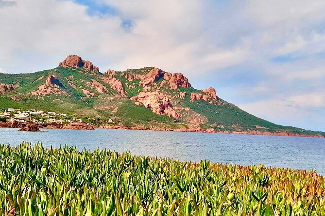 french-riviera-colorado-var-west-by-train-from-cannes-nice