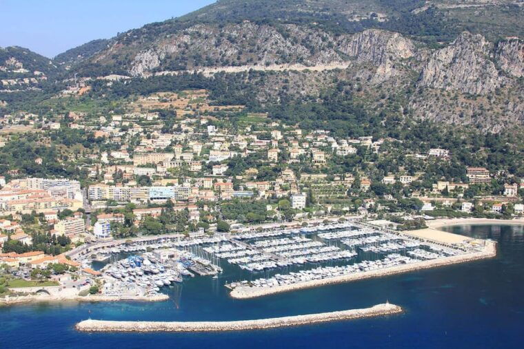 french-riviera-east-coast-between-nice-and-menton