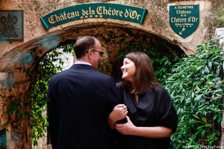 french-riviera-professional-photoshoot-with-a-tour-guide