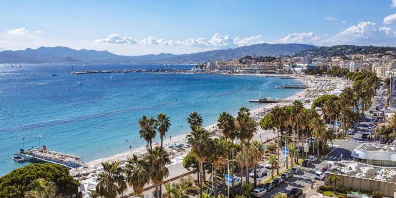 french-riviera-west-coast-between-nice-and-cannes