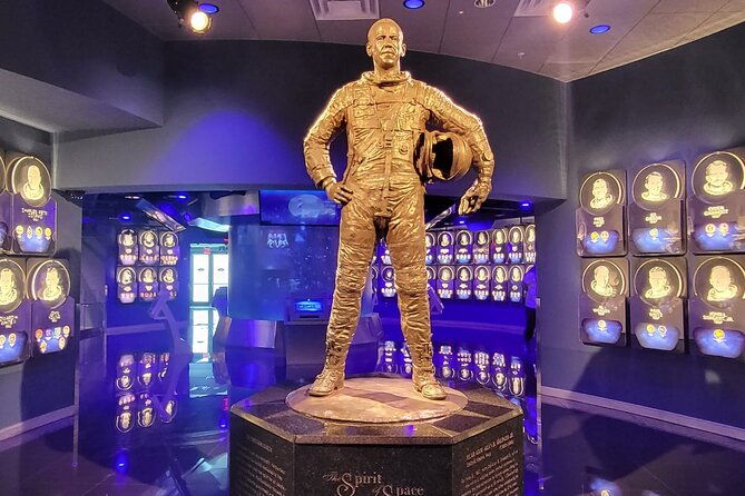 french-tour-of-kennedy-space-center-from-orlando