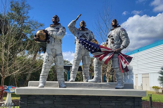 french-tour-of-kennedy-space-center-from-orlando