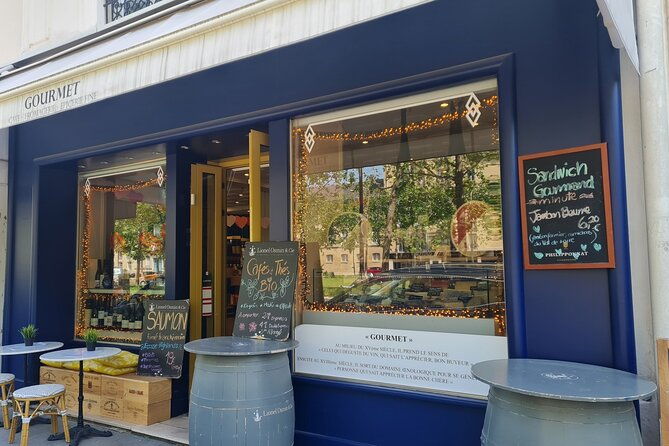 french-wine-and-cheese-master-class-near-the-eiffel-tower