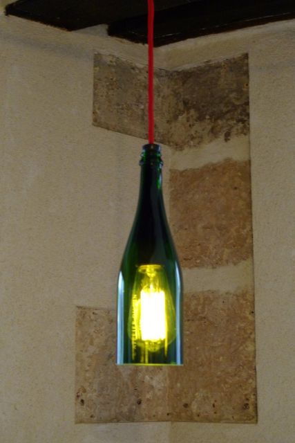 french-wine-tasting-class-with-a-sommelier