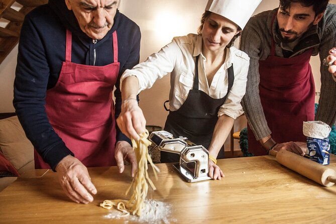 fresh-homemade-pasta-and-tiramisu-cooking-class-in-milan